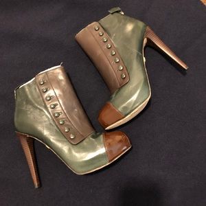 L.A.M.B Rosebury Boots 8.5 NEW